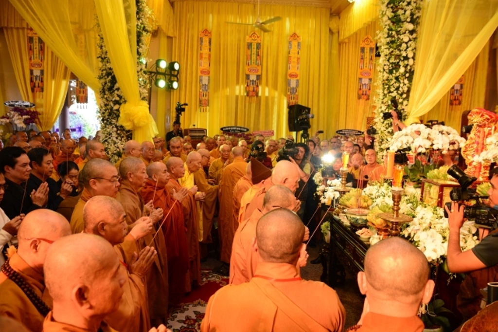 Lễ truy niệm - cung tống kim quan ĐLHT.Thích Trí Tịnh nhập bảo tháp
