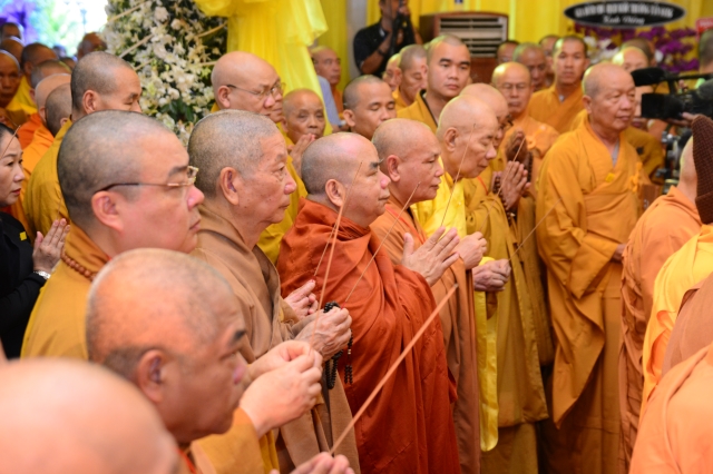 Lễ truy niệm - cung tống kim quan ĐLHT.Thích Trí Tịnh nhập bảo tháp