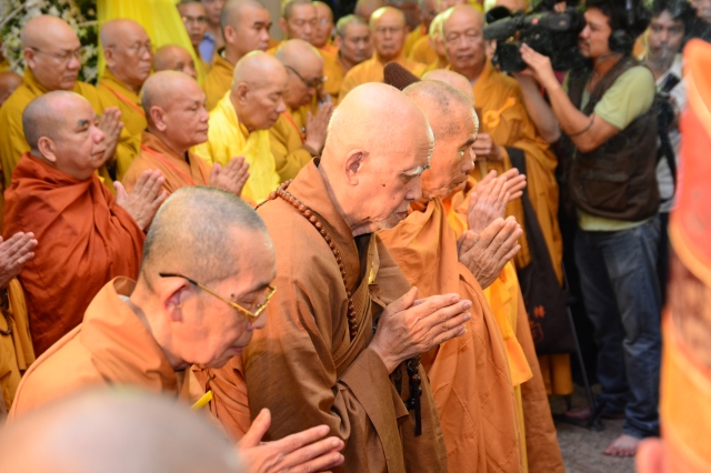 Lễ truy niệm - cung tống kim quan ĐLHT.Thích Trí Tịnh nhập bảo tháp