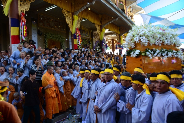 Lễ truy niệm - cung tống kim quan ĐLHT.Thích Trí Tịnh nhập bảo tháp