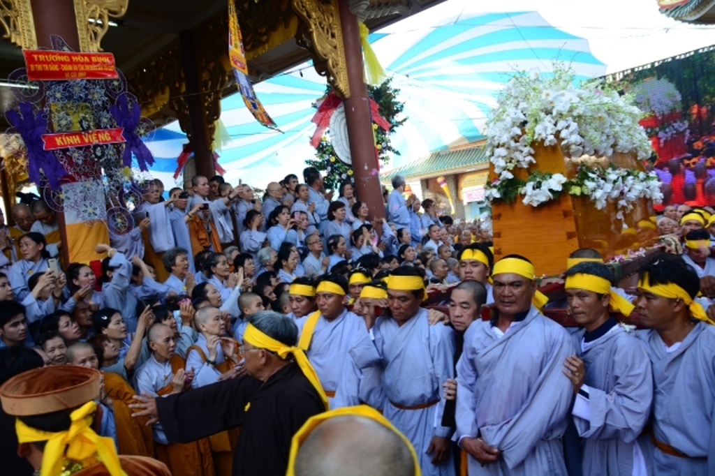 Lễ truy niệm - cung tống kim quan ĐLHT.Thích Trí Tịnh nhập bảo tháp