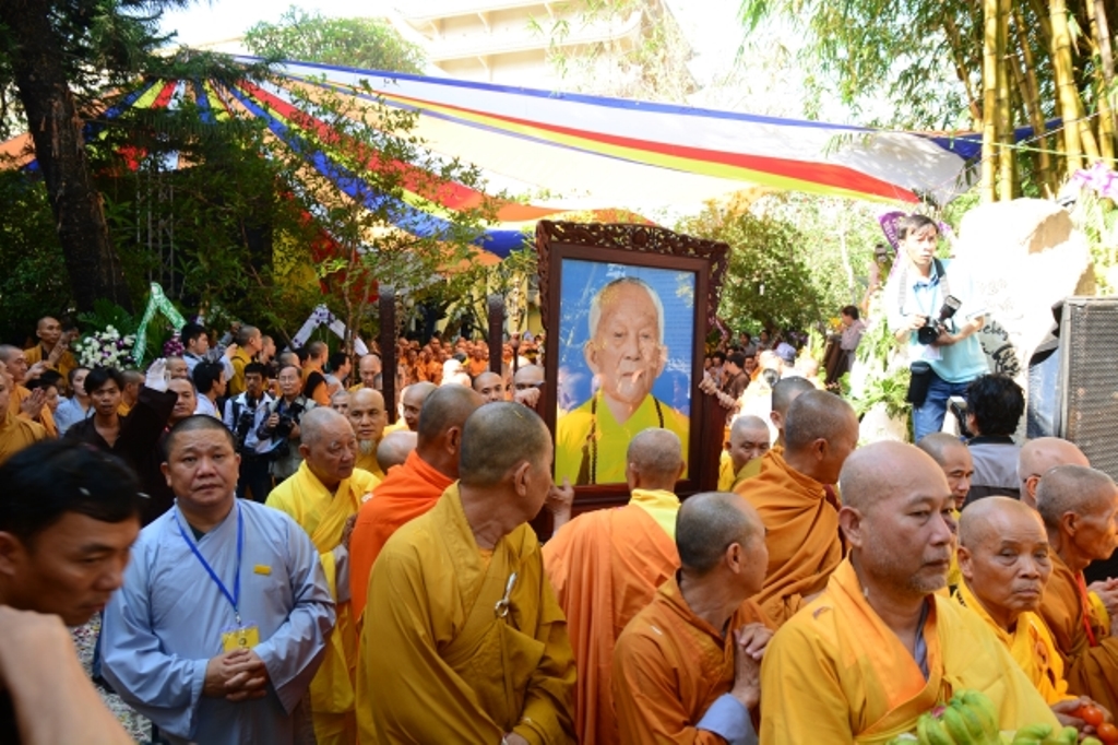 Lễ truy niệm - cung tống kim quan ĐLHT.Thích Trí Tịnh nhập bảo tháp