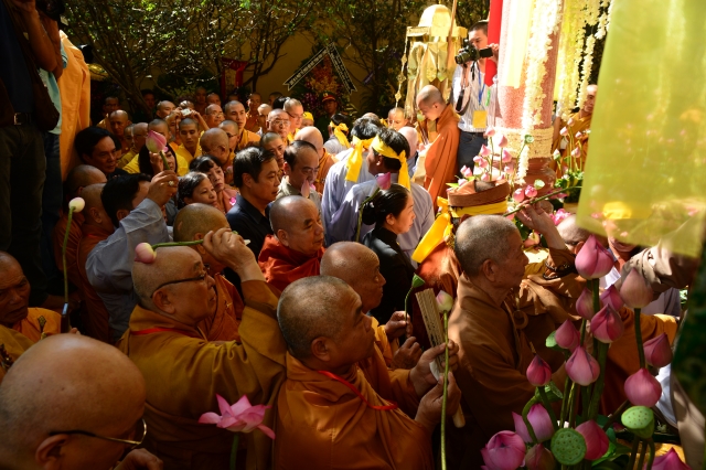 Lễ truy niệm - cung tống kim quan ĐLHT.Thích Trí Tịnh nhập bảo tháp