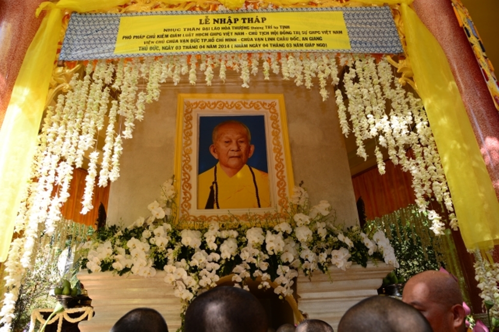 Lễ truy niệm - cung tống kim quan ĐLHT.Thích Trí Tịnh nhập bảo tháp
