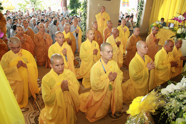 Lễ cúng cơm ngày thứ 2 Đại lão HT. Thích Trí Tịnh tân viên tịch