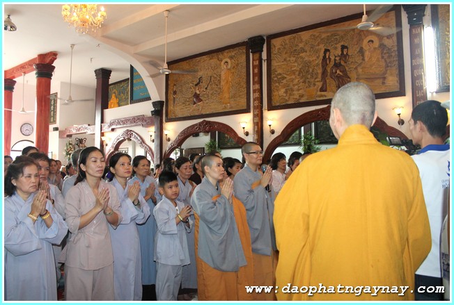 TP. HCM: Quan Âm tu viện cúng dường trường hạ