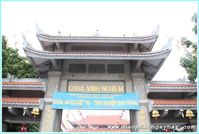 TP. HCM: Quan Âm tu viện cúng dường trường hạ