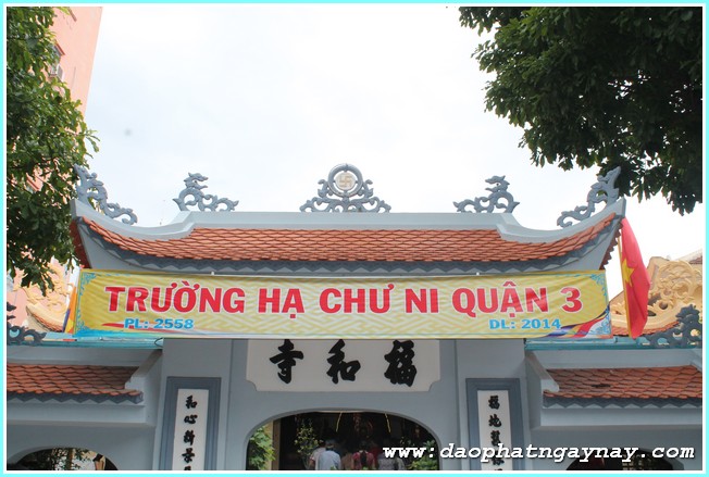 TP. HCM: Quan Âm tu viện cúng dường trường hạ