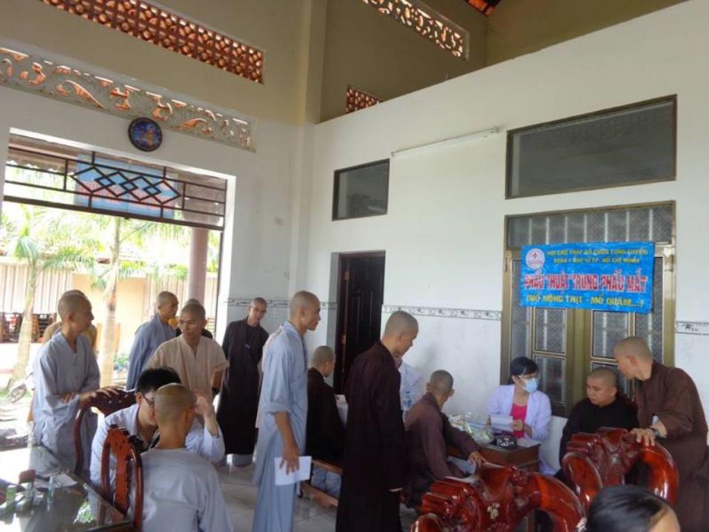Cúng Dường Trường Hạ Tăng-Ni Đồng Nai 26/07/14