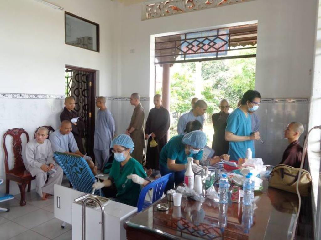 Cúng Dường Trường Hạ Tăng-Ni Đồng Nai 26/07/14