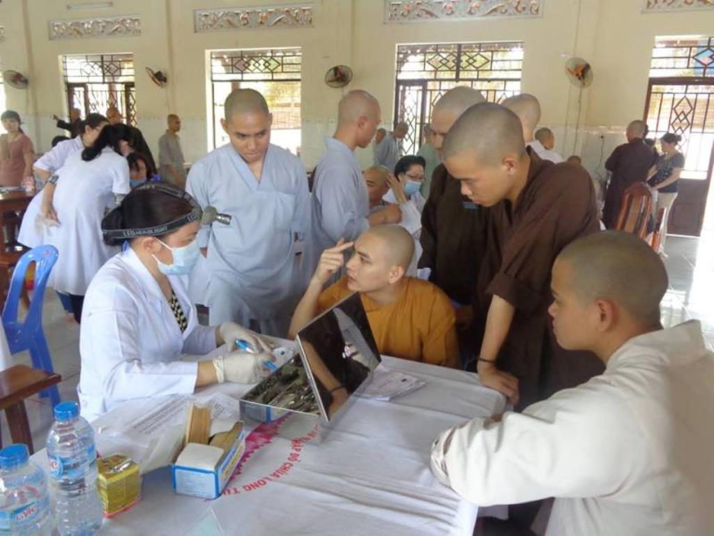 Cúng Dường Trường Hạ Tăng-Ni Đồng Nai 26/07/14
