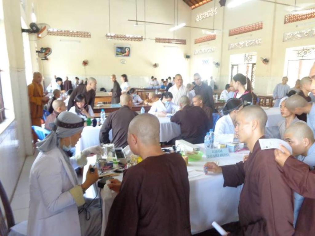 Cúng Dường Trường Hạ Tăng-Ni Đồng Nai 26/07/14