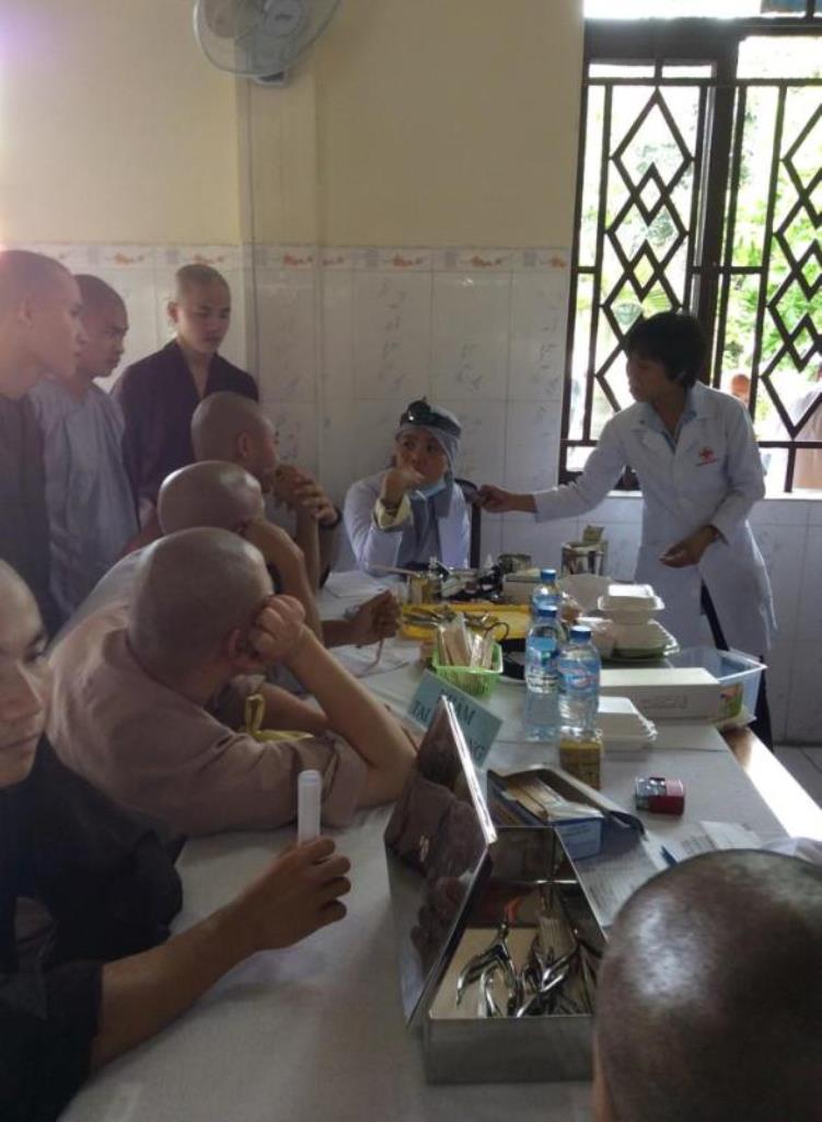 Cúng Dường Trường Hạ Tăng-Ni Đồng Nai 26/07/14