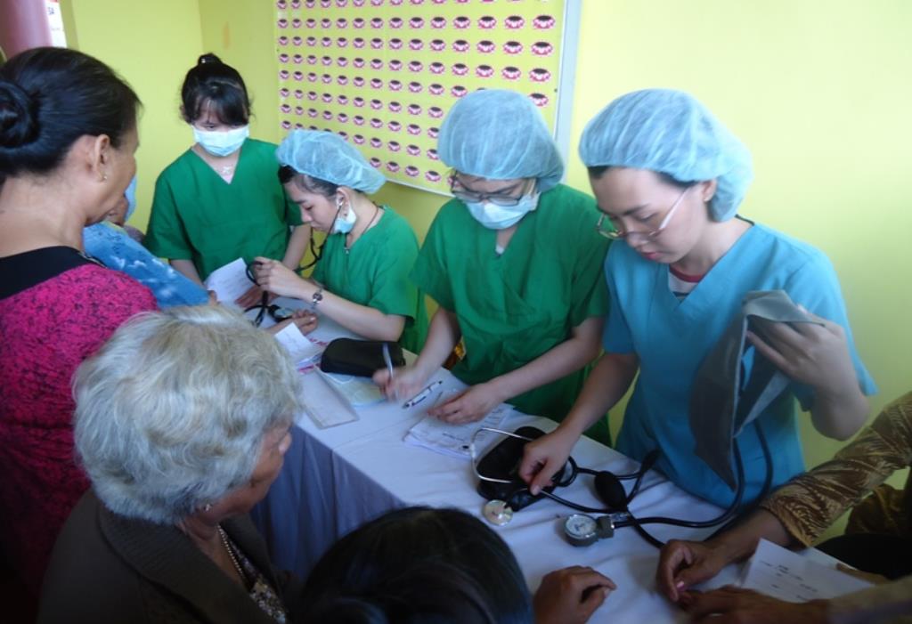 Hội CTĐ Chùa Long Tuyền Từ Thiện Tại Kiên Giang