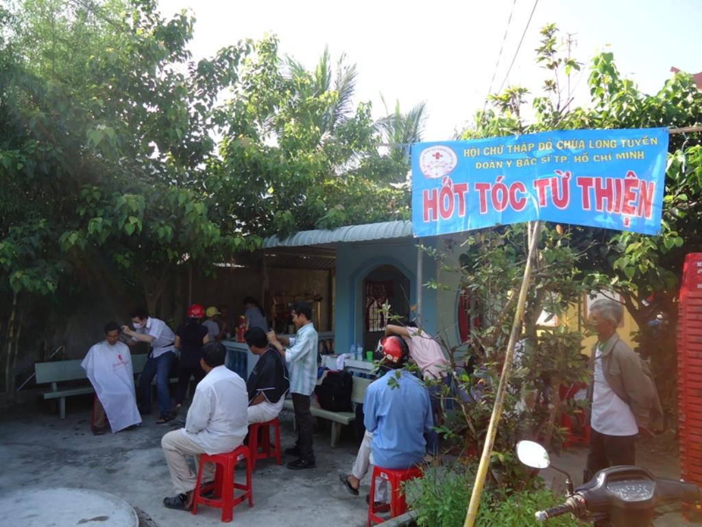 Hội CTĐ Chùa Long Tuyền Từ Thiện Tại Kiên Giang