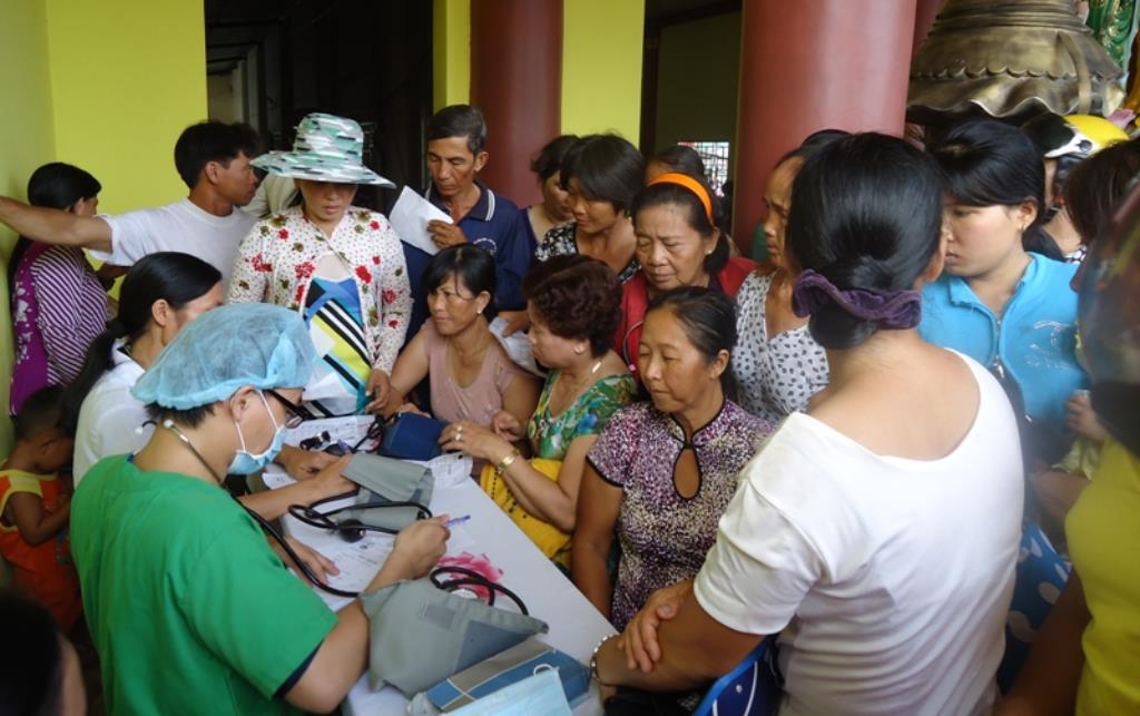 Hội CTĐ Chùa Long Tuyền Từ Thiện Tại Kiên Giang