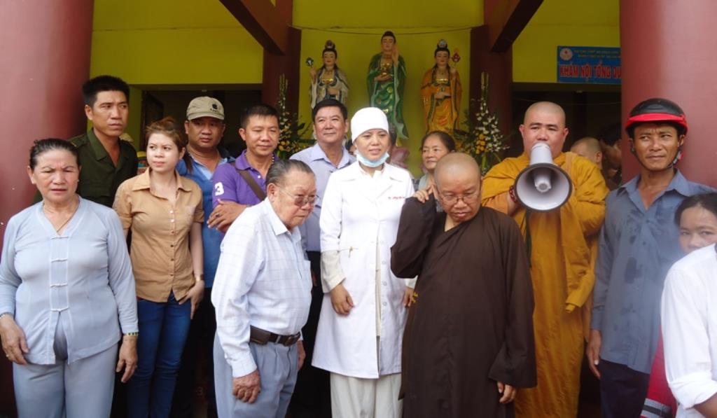 Hội CTĐ Chùa Long Tuyền Từ Thiện Tại Kiên Giang