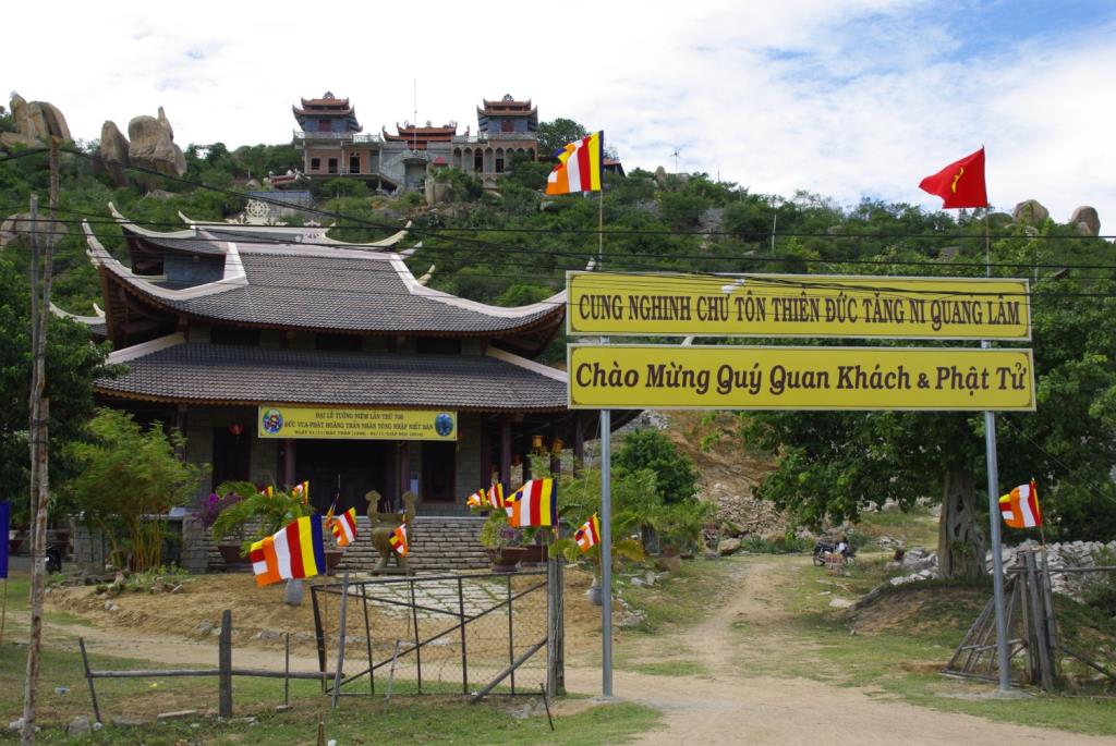 Ninh Thuận: Đại lễ tưởng niệm lần thứ 706 Đức vua - Phật Hoàng Trần Nhân Tông nhập Niết Bàn tổ chức tại Thiền Viện Trúc Lâm Viên Ngộ