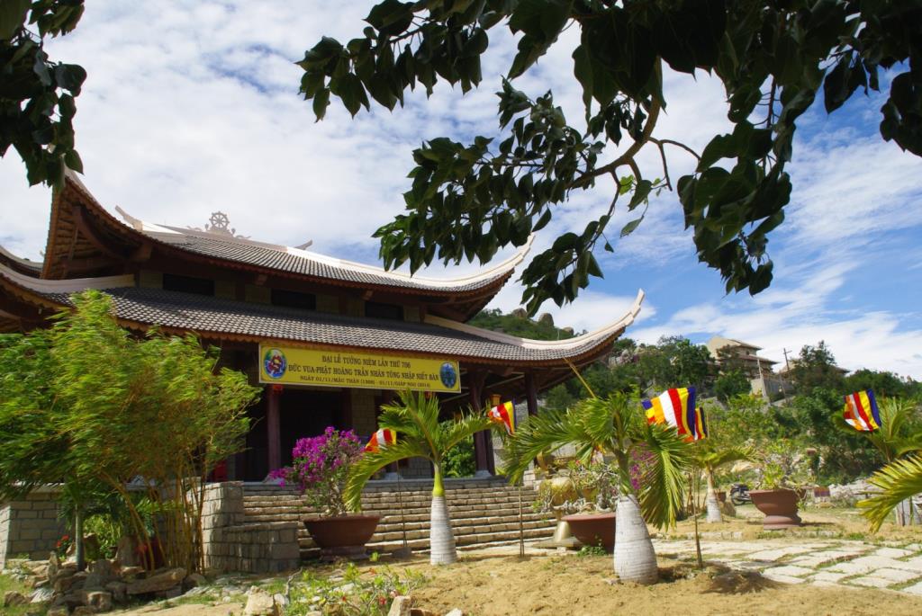 Ninh Thuận: Đại lễ tưởng niệm lần thứ 706 Đức vua - Phật Hoàng Trần Nhân Tông nhập Niết Bàn tổ chức tại Thiền Viện Trúc Lâm Viên Ngộ
