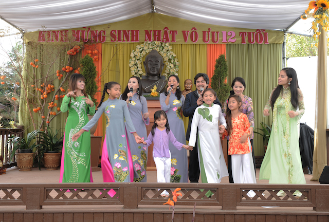 Thiền viện Vô Ưu, San Martin, California mừng 12 tuổi