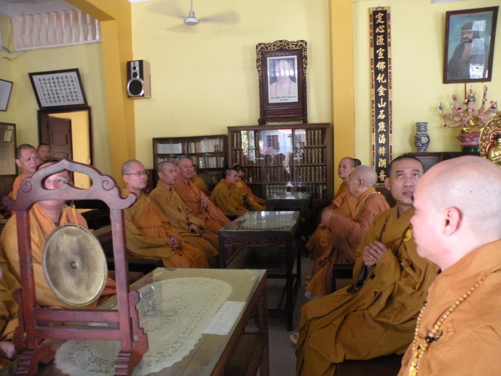 * Lễ Kỳ An Cho Sư Ông Làng Mai