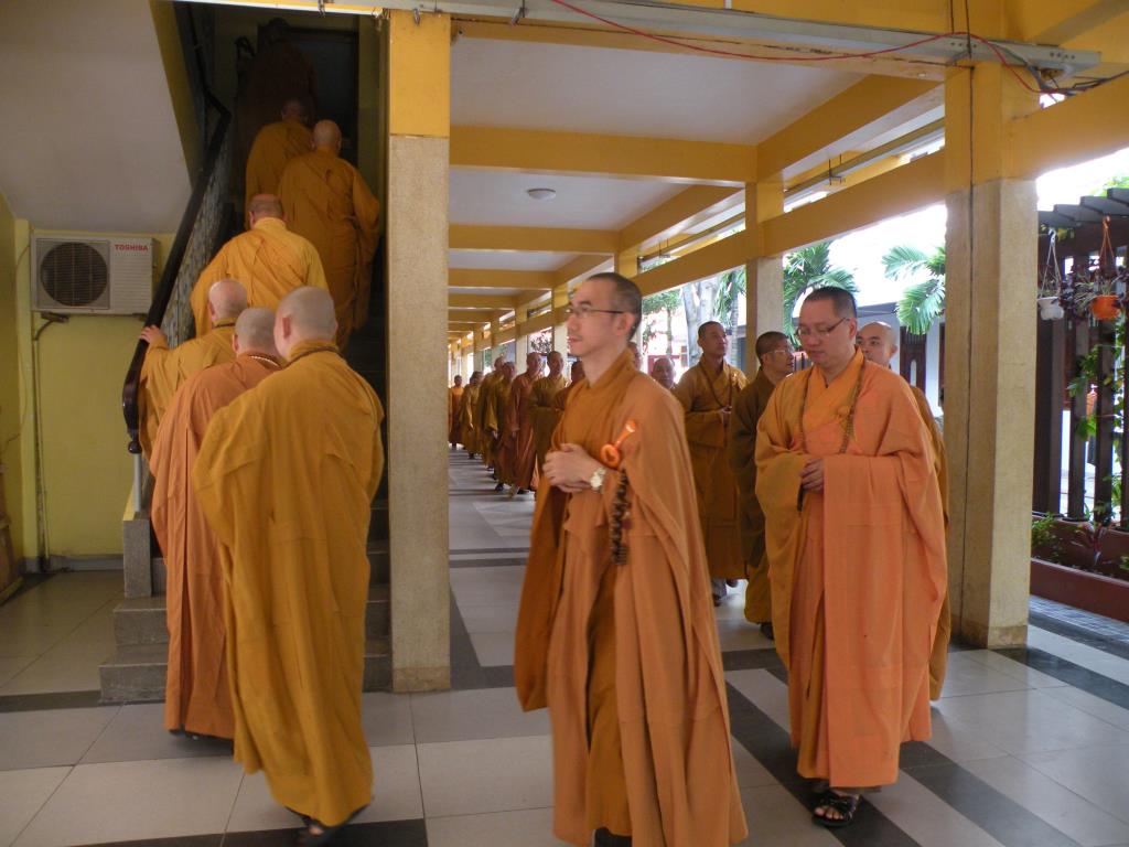 * Lễ Kỳ An Cho Sư Ông Làng Mai