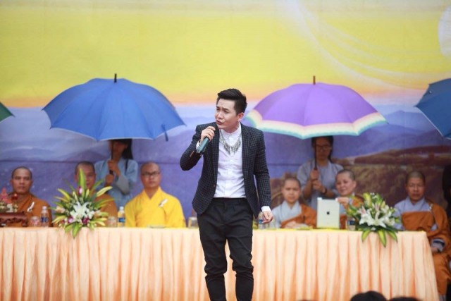 Thái Bình: Chùa Bụt Mọc tổ chức khóa tu “HƯƠNG TỪ BI” lần thứ tư năm 2015