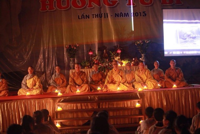Thái Bình: Chùa Bụt Mọc tổ chức khóa tu “HƯƠNG TỪ BI” lần thứ tư năm 2015