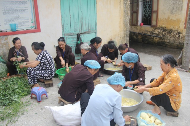 Thái Bình: Gần 1000 thiện sinh về chùa Từ Xuyên dự khóa tu sen hồng