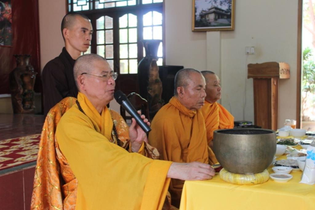 ĐakLak: Chùa Liên Trì Tổ Chức Lễ Tắm Phật Và Cúng Dường Trai Tăng Nhân Dịp Phật Đản PL 2559
