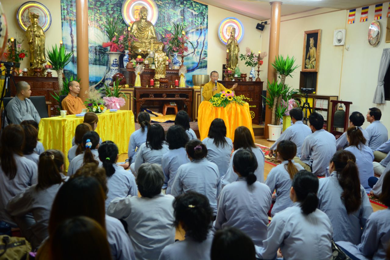 Phỏng Vấn Đại Đức Thích Nhuận Phổ, Trụ Trì Chùa Hòa Lạc và Chùa Đại Nam ở Nhật Bản