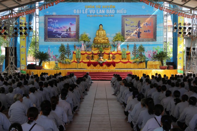 Thái Bình: Đại lễ Vu Lan tại chùa Từ Xuyên (ngày thứ nhất)