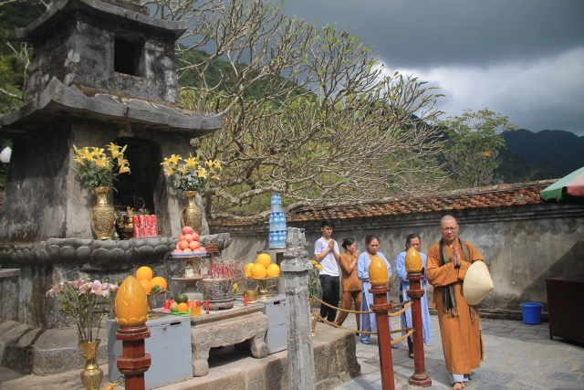 Thanh Hóa: Phật giáo Triệu Sơn hành hương Yên Tử