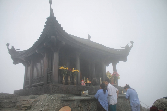Thanh Hóa: Phật giáo Triệu Sơn hành hương Yên Tử