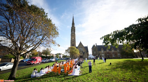 Anh Quốc: Chùm ảnh Hoạt động Phật sự dòng thiền Dhammakaya, Tp. Newcastle