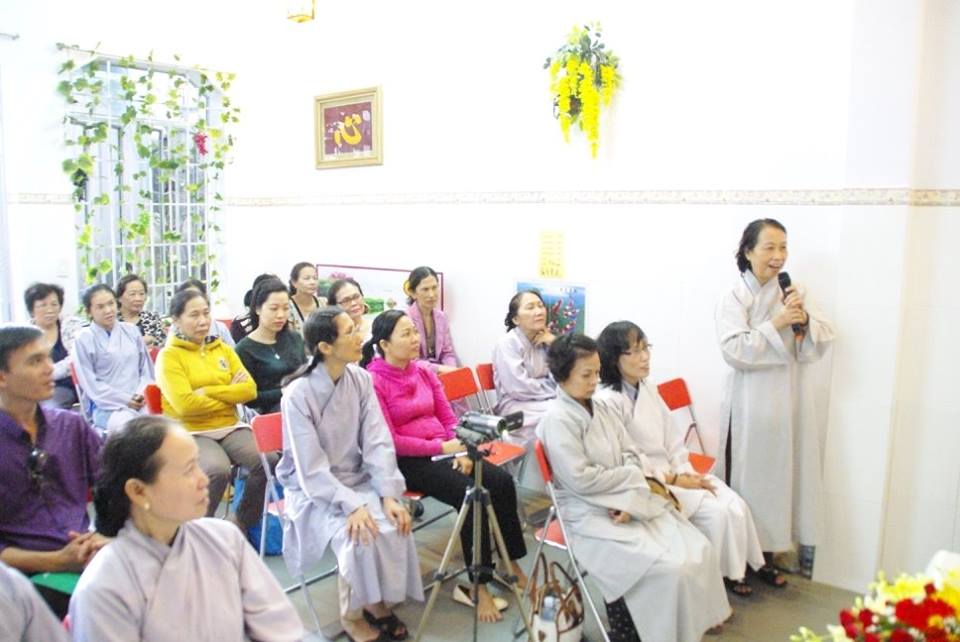 Khánh Hòa: ĐĐ.Thích Pháp Đăng chia sẻ pháp thoại “An lạc giữa đời thường”
