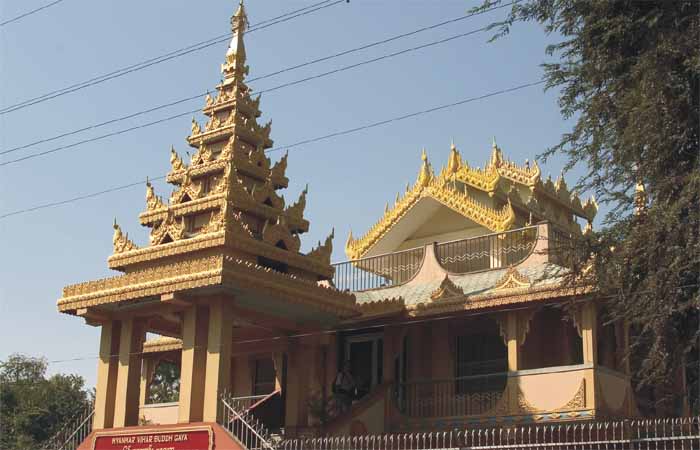 Ấn Độ: Hơn 300 người Hindu quy y đạo Phật tại Bồ đề đạo tràng
