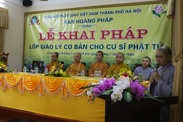 Hà Nội: Khai giảng lớp giáo lý cho cư sĩ, Phật tử tại chùa Tăng Phúc