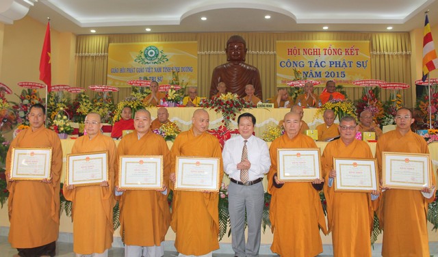 Bình Dương: Hội nghị tổng kết công tác Phật sự 2015