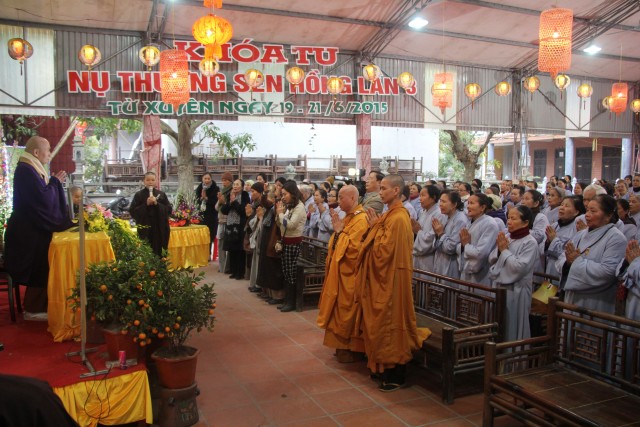 Thái Bình: HT.Yoshimizu Daichi thăm và thuyết giảng tại chùa Từ Xuyên