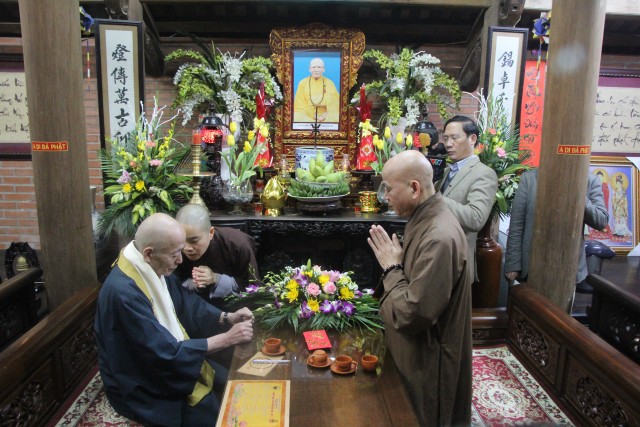 Thái Bình: HT.Yoshimizu Daichi thăm và thuyết giảng tại chùa Từ Xuyên