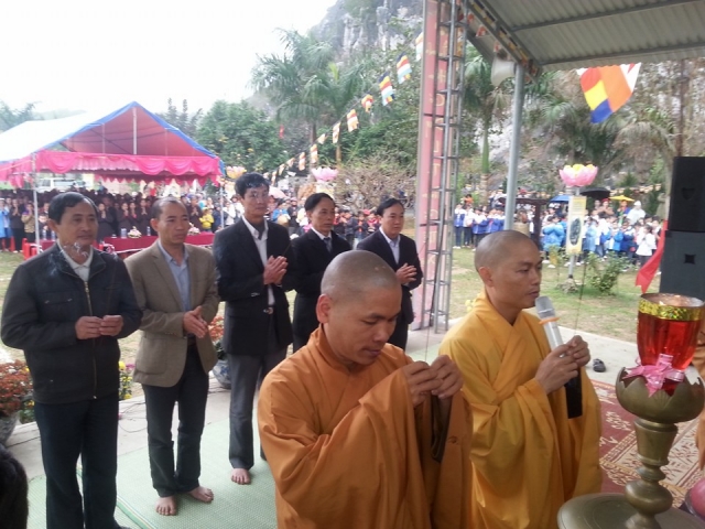Thanh Hóa: Khai mạc lễ hội Quan Âm chùa Linh Ứng