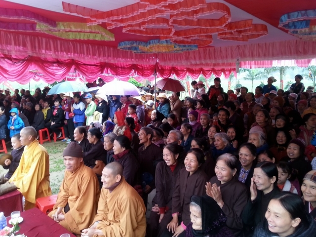 Thanh Hóa: Khai mạc lễ hội Quan Âm chùa Linh Ứng