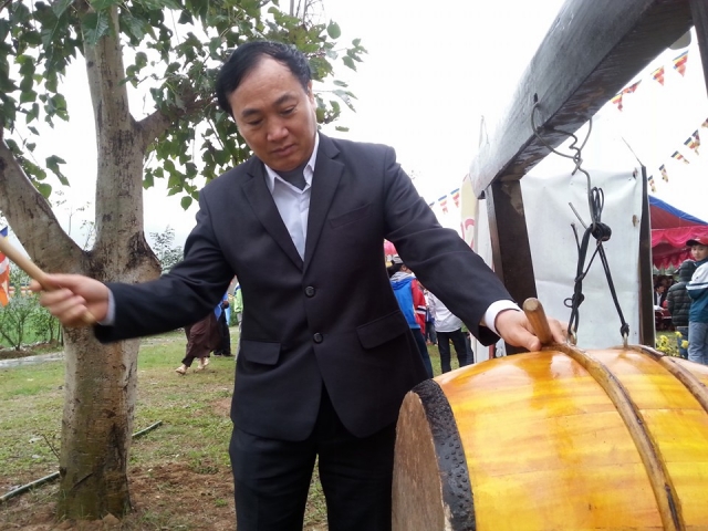 Thanh Hóa: Khai mạc lễ hội Quan Âm chùa Linh Ứng