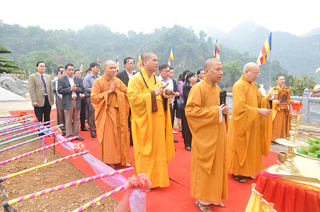 Lạng Sơn: Lễ khởi công động thổ xây dựng giai đoạn II chùa Tân Thanh