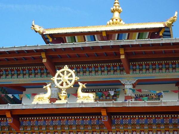 France: Chùm ảnh ngôi Chùa Dashang Kagyu Ling, Bourgogne