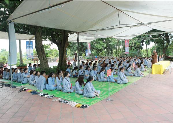 Thái Nguyên: Chùa Huống Thượng tổ chức khoá tu “Tâm khai trí sáng”