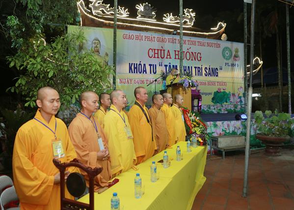 Thái Nguyên: Chùa Huống Thượng tổ chức khoá tu “Tâm khai trí sáng”