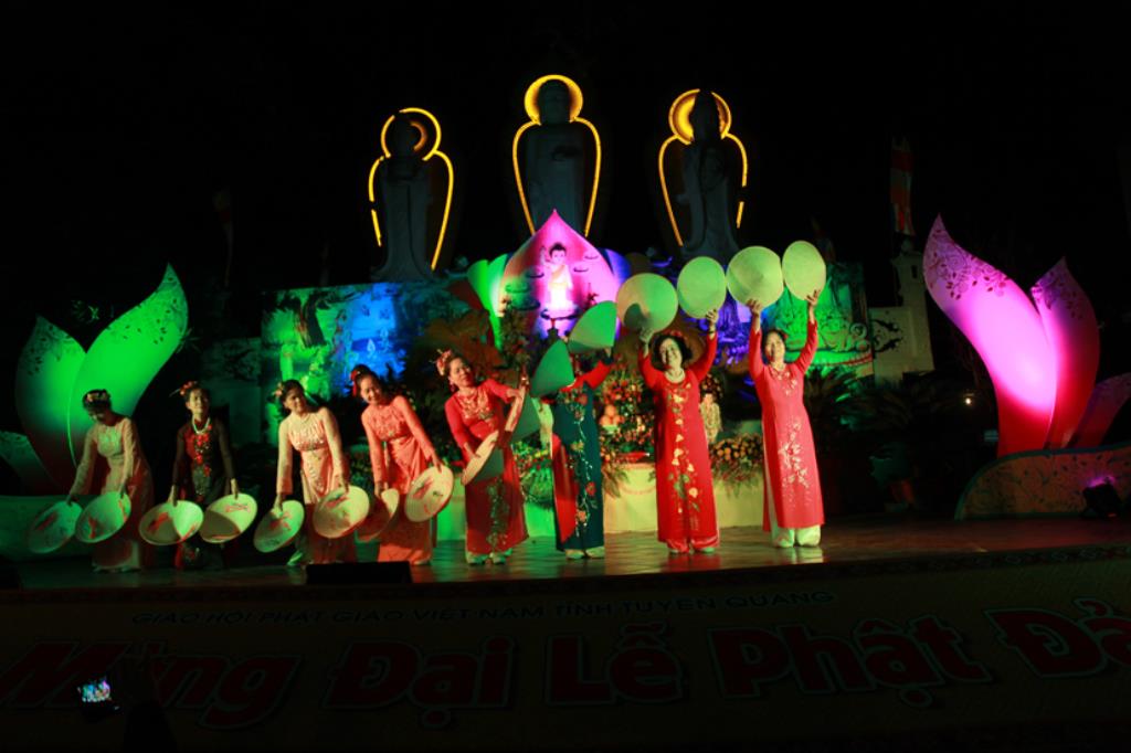 Tuyên Quang: Chùa Hang Long Trọng Tổ Chức Lễ Phật Đản
