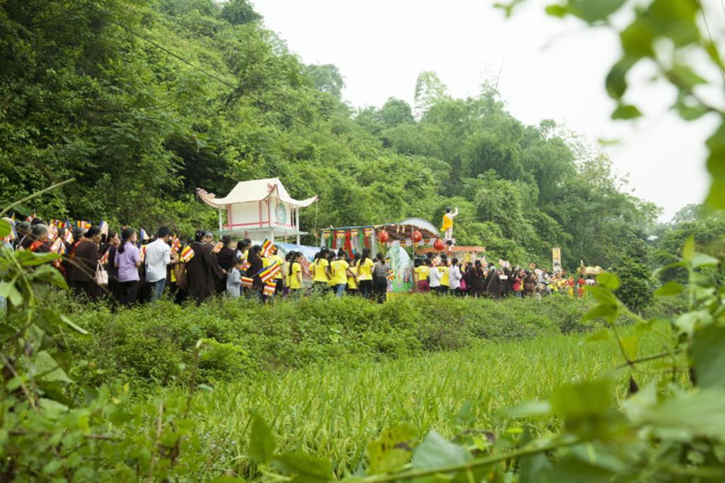 Tuyên Quang: Chùa Hang Long Trọng Tổ Chức Lễ Phật Đản